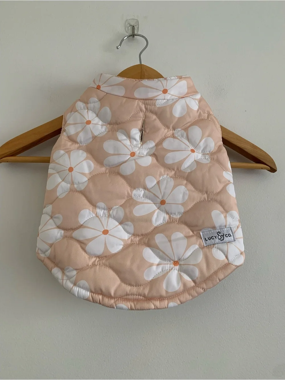 Lucy & Co reversible print puffer for dogs M